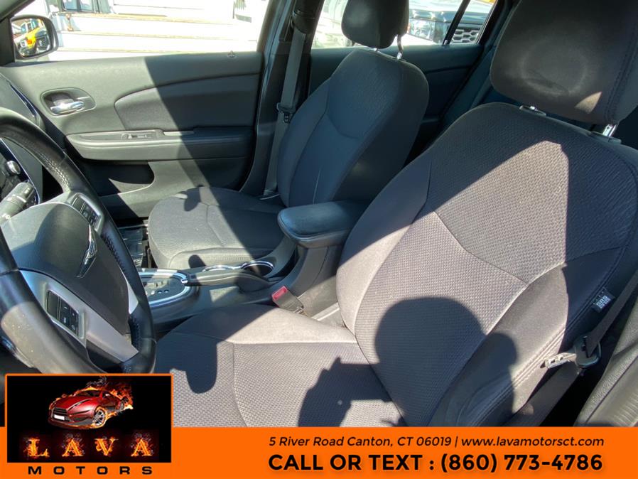 Used Chrysler 200 4dr Sdn Touring 2013 | Lava Motors. Canton, Connecticut Used Chrysler 200 4dr Sdn Touring 2013 | Lava Motors. Canton, Connecticut