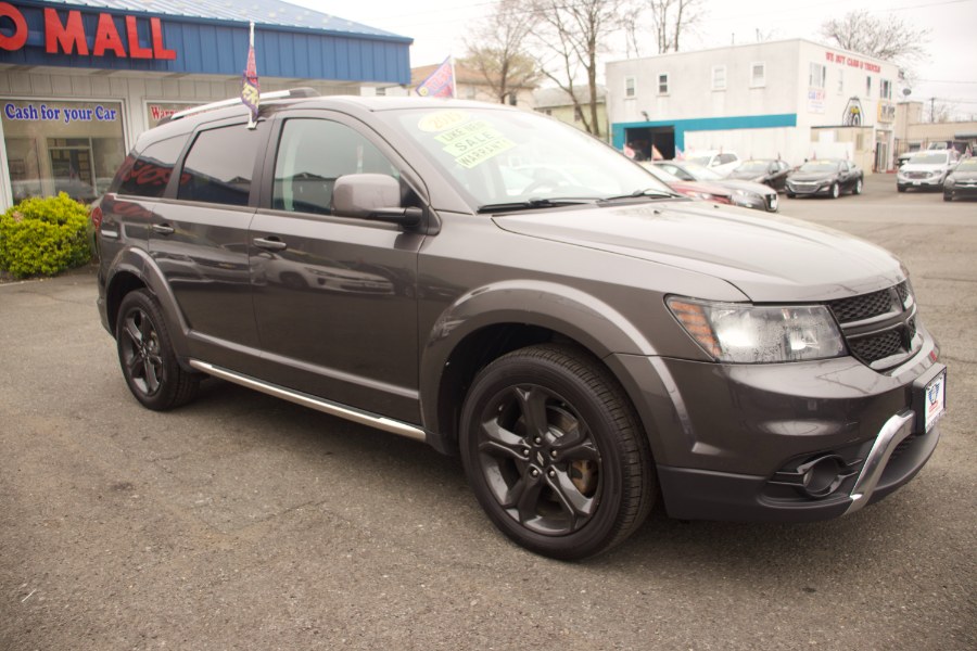 2019 Dodge Journey Crossroad AWD, available for sale in Linden, New Jersey | Route 27 Auto Mall. Linden, New Jersey 2019 Dodge Journey Crossroad AWD, available for sale in Linden, New Jersey | Route 27 Auto Mall. Linden, New Jersey