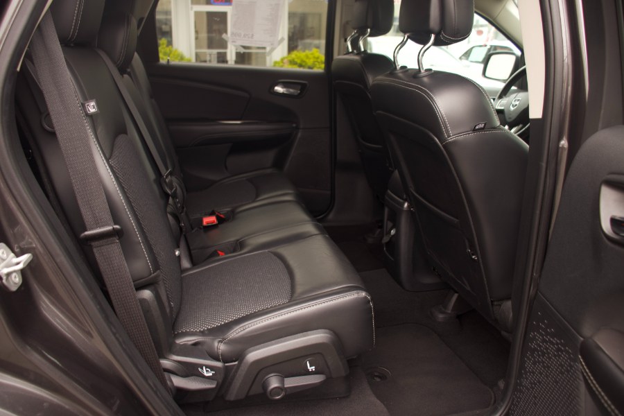 2019 Dodge Journey Crossroad AWD, available for sale in Linden, New Jersey | Route 27 Auto Mall. Linden, New Jersey 2019 Dodge Journey Crossroad AWD, available for sale in Linden, New Jersey | Route 27 Auto Mall. Linden, New Jersey