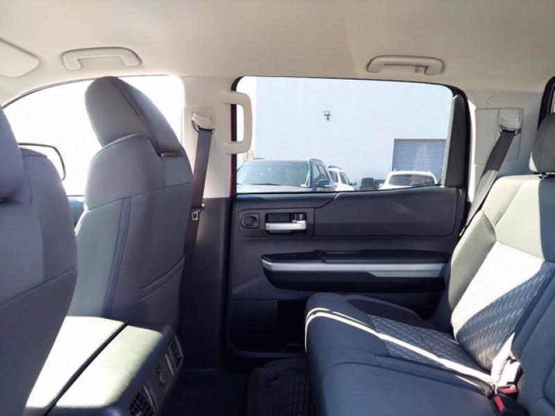 Used Toyota Tundra 4wd SR5 w/Nav & RearCam 2020 | Car Revolution. Maple Shade, New Jersey Used Toyota Tundra 4wd SR5 w/Nav & RearCam 2020 | Car Revolution. Maple Shade, New Jersey