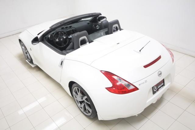 Used Nissan 370z Roadster Touring w/ Navi & rearCam 2014 | Car Revolution. Maple Shade, New Jersey Used Nissan 370z Roadster Touring w/ Navi & rearCam 2014 | Car Revolution. Maple Shade, New Jersey