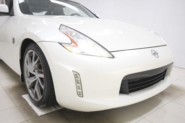 Used Nissan 370z Roadster Touring w/ Navi & rearCam 2014 | Car Revolution. Maple Shade, New Jersey Used Nissan 370z Roadster Touring w/ Navi & rearCam 2014 | Car Revolution. Maple Shade, New Jersey