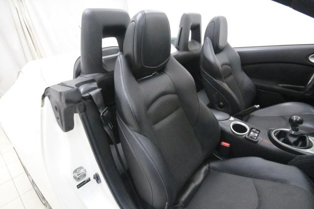 Used Nissan 370z Roadster Touring w/ Navi & rearCam 2014 | Car Revolution. Maple Shade, New Jersey Used Nissan 370z Roadster Touring w/ Navi & rearCam 2014 | Car Revolution. Maple Shade, New Jersey