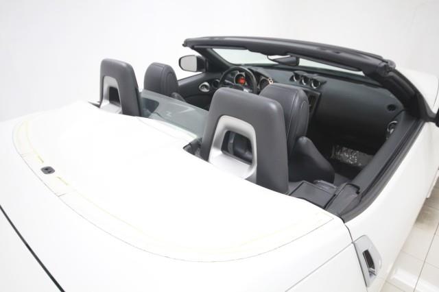 Used Nissan 370z Roadster Touring w/ Navi & rearCam 2014 | Car Revolution. Maple Shade, New Jersey Used Nissan 370z Roadster Touring w/ Navi & rearCam 2014 | Car Revolution. Maple Shade, New Jersey