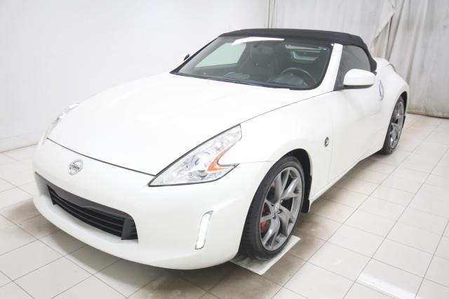 Used Nissan 370z Roadster Touring w/ Navi & rearCam 2014 | Car Revolution. Maple Shade, New Jersey Used Nissan 370z Roadster Touring w/ Navi & rearCam 2014 | Car Revolution. Maple Shade, New Jersey