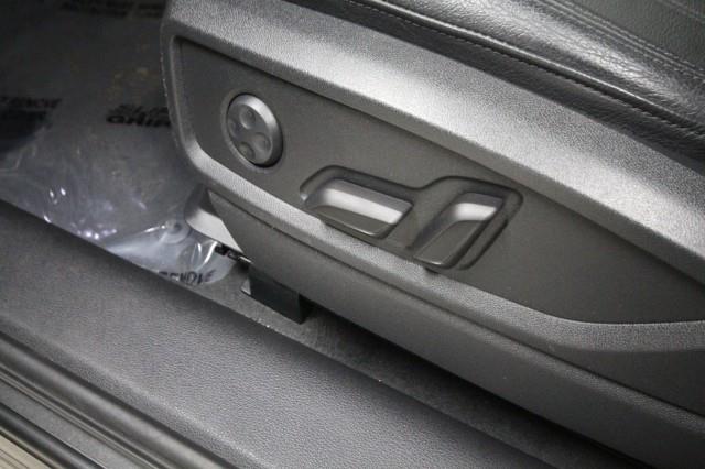 Used Audi Q5 quattro Tech Premium w/ Navi & rearCam 2018 | Car Revolution. Maple Shade, New Jersey Used Audi Q5 quattro Tech Premium w/ Navi & rearCam 2018 | Car Revolution. Maple Shade, New Jersey