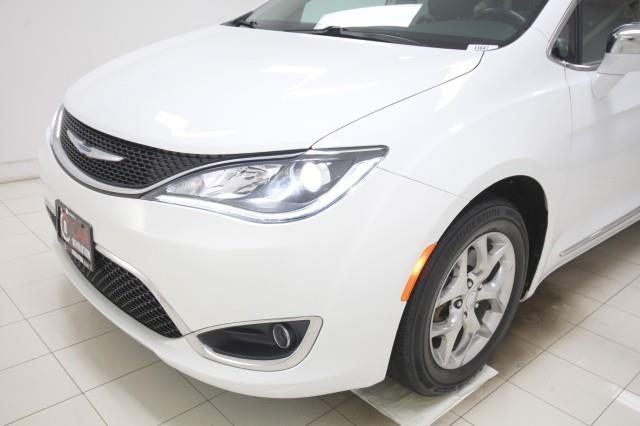 Used Chrysler Pacifica Limited w/ Navi, RES & rearCam 2018 | Car Revolution. Maple Shade, New Jersey Used Chrysler Pacifica Limited w/ Navi, RES & rearCam 2018 | Car Revolution. Maple Shade, New Jersey