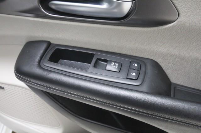 Used Chrysler Pacifica Limited w/ Navi, RES & rearCam 2018 | Car Revolution. Maple Shade, New Jersey Used Chrysler Pacifica Limited w/ Navi, RES & rearCam 2018 | Car Revolution. Maple Shade, New Jersey