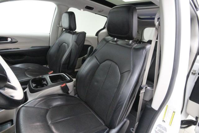 Used Chrysler Pacifica Limited w/ Navi, RES & rearCam 2018 | Car Revolution. Maple Shade, New Jersey Used Chrysler Pacifica Limited w/ Navi, RES & rearCam 2018 | Car Revolution. Maple Shade, New Jersey