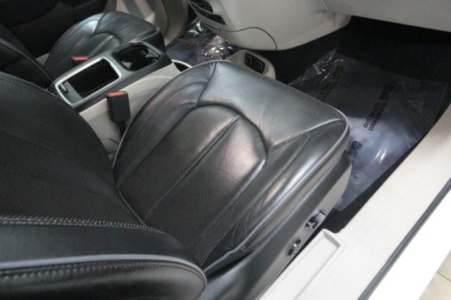 Used Chrysler Pacifica Limited w/ Navi, RES & rearCam 2018 | Car Revolution. Maple Shade, New Jersey Used Chrysler Pacifica Limited w/ Navi, RES & rearCam 2018 | Car Revolution. Maple Shade, New Jersey