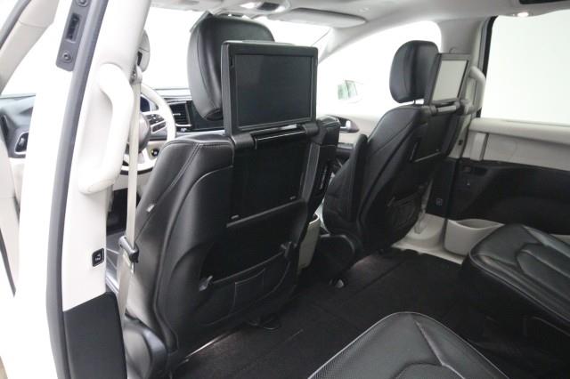 Used Chrysler Pacifica Limited w/ Navi, RES & rearCam 2018 | Car Revolution. Maple Shade, New Jersey Used Chrysler Pacifica Limited w/ Navi, RES & rearCam 2018 | Car Revolution. Maple Shade, New Jersey