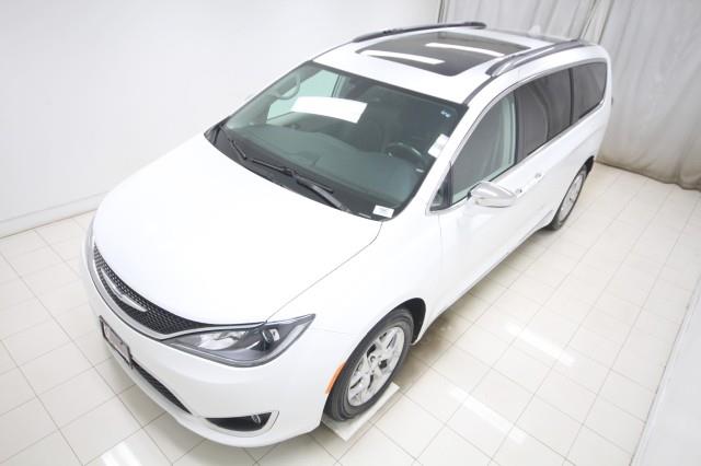 Used Chrysler Pacifica Limited w/ Navi, RES & rearCam 2018 | Car Revolution. Maple Shade, New Jersey Used Chrysler Pacifica Limited w/ Navi, RES & rearCam 2018 | Car Revolution. Maple Shade, New Jersey