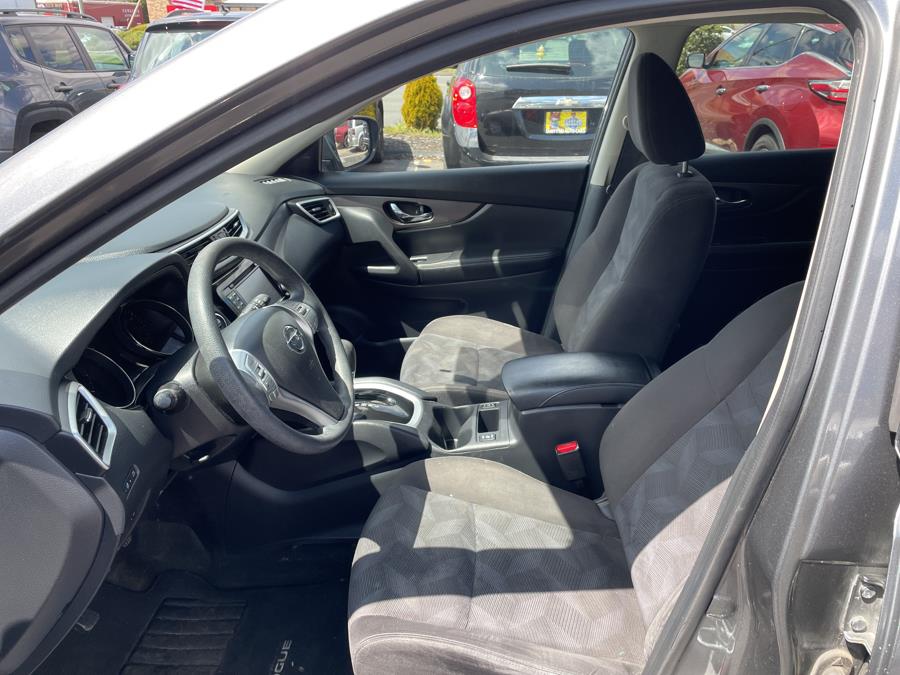 2015 Nissan Rogue AWD 4dr SV, available for sale in Vernon, Connecticut | TD Automotive Enterprises LLC DBA Diamond Auto Cars. Vernon, Connecticut 2015 Nissan Rogue AWD 4dr SV, available for sale in Vernon, Connecticut | TD Automotive Enterprises LLC DBA Diamond Auto Cars. Vernon, Connecticut