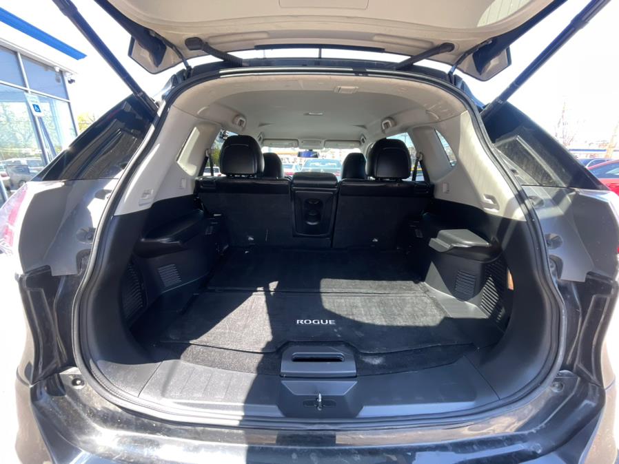 2014 Nissan Rogue SL. LOW MILES!, available for sale in Elmont, New York | Sunrise of Elmont. Elmont, New York 2014 Nissan Rogue SL. LOW MILES!, available for sale in Elmont, New York | Sunrise of Elmont. Elmont, New York