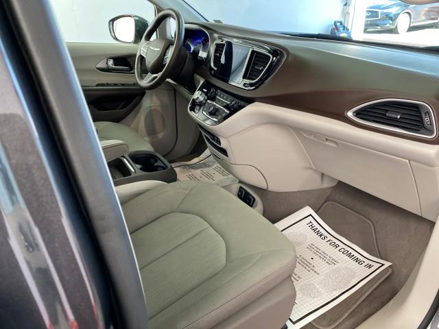 Used Chrysler Pacifica Touring Plus 2019 | Queens Auto Mall. Richmond Hill, New York Used Chrysler Pacifica Touring Plus 2019 | Queens Auto Mall. Richmond Hill, New York