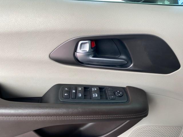 Used Chrysler Pacifica Touring Plus 2019 | Queens Auto Mall. Richmond Hill, New York Used Chrysler Pacifica Touring Plus 2019 | Queens Auto Mall. Richmond Hill, New York