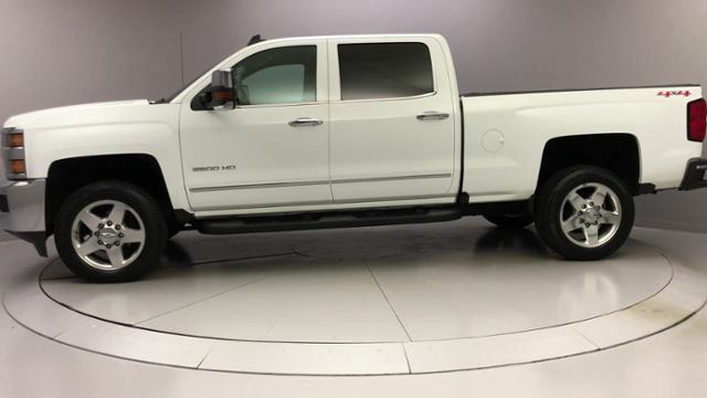2015 Chevrolet Silverado 2500hd 4WD Crew Cab 153.7 LTZ, available for sale in Naugatuck, Connecticut | J&M Automotive Sls&Svc LLC. Naugatuck, Connecticut 2015 Chevrolet Silverado 2500hd 4WD Crew Cab 153.7 LTZ, available for sale in Naugatuck, Connecticut | J&M Automotive Sls&Svc LLC. Naugatuck, Connecticut