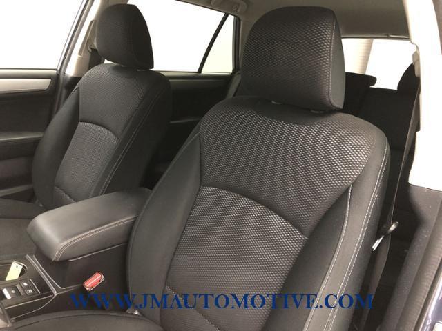 2017 Subaru Outback 2.5i Premium, available for sale in Naugatuck, Connecticut | J&M Automotive Sls&Svc LLC. Naugatuck, Connecticut 2017 Subaru Outback 2.5i Premium, available for sale in Naugatuck, Connecticut | J&M Automotive Sls&Svc LLC. Naugatuck, Connecticut