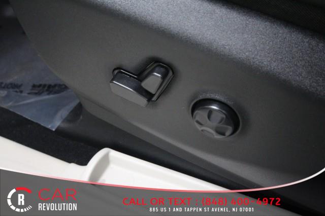 2018 Chrysler Pacifica Limited w/ Navi, RES & rearCam, available for sale in Avenel, New Jersey | Car Revolution. Avenel, New Jersey 2018 Chrysler Pacifica Limited w/ Navi, RES & rearCam, available for sale in Avenel, New Jersey | Car Revolution. Avenel, New Jersey