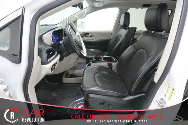 2018 Chrysler Pacifica Limited w/ Navi, RES & rearCam, available for sale in Avenel, New Jersey | Car Revolution. Avenel, New Jersey 2018 Chrysler Pacifica Limited w/ Navi, RES & rearCam, available for sale in Avenel, New Jersey | Car Revolution. Avenel, New Jersey