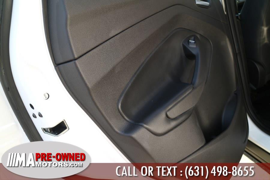 2019 Ford Escape SE 4WD, available for sale in Huntington Station, New York | M & A Motors. Huntington Station, New York 2019 Ford Escape SE 4WD, available for sale in Huntington Station, New York | M & A Motors. Huntington Station, New York