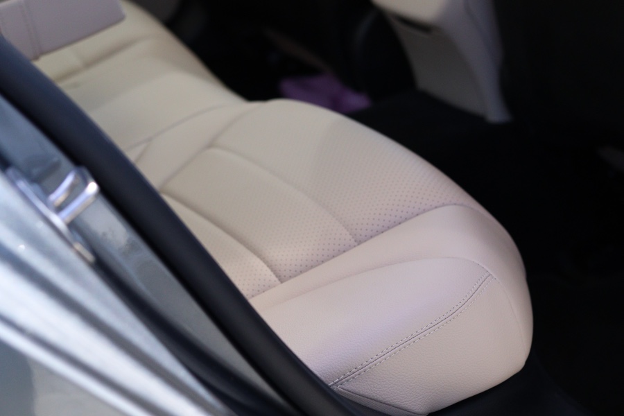 2018 Mercedes-Benz C-Class C 300 4MATIC Sedan, available for sale in Jamaica, New York | Hillside Auto Mall Inc.. Jamaica, New York 2018 Mercedes-Benz C-Class C 300 4MATIC Sedan, available for sale in Jamaica, New York | Hillside Auto Mall Inc.. Jamaica, New York