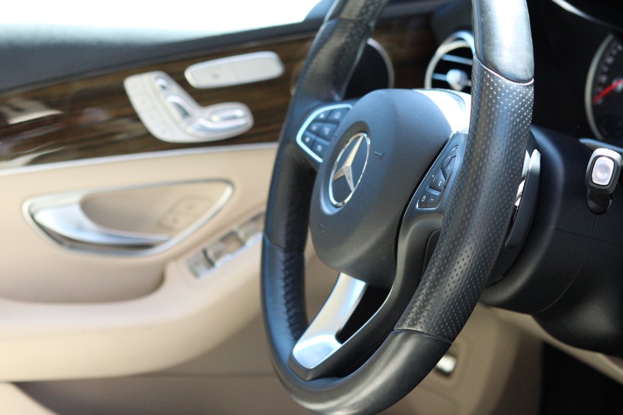 2018 Mercedes-Benz C-Class C 300 4MATIC Sedan, available for sale in Jamaica, New York | Hillside Auto Mall Inc.. Jamaica, New York 2018 Mercedes-Benz C-Class C 300 4MATIC Sedan, available for sale in Jamaica, New York | Hillside Auto Mall Inc.. Jamaica, New York