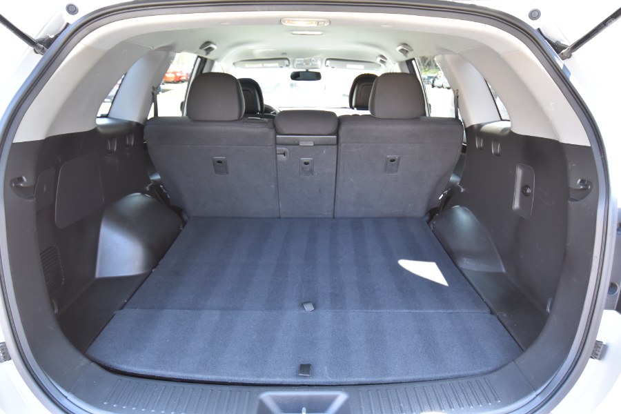 2015 Kia Sorento 4dr I4 LX, available for sale in Waterbury, Connecticut | Highline Car Connection. Waterbury, Connecticut 2015 Kia Sorento 4dr I4 LX, available for sale in Waterbury, Connecticut | Highline Car Connection. Waterbury, Connecticut