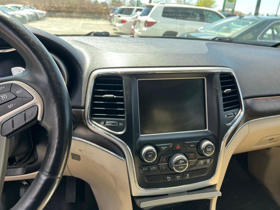 2014 Jeep Grand Cherokee 4WD 4dr Limited, available for sale in Raynham, Massachusetts | J & A Auto Center. Raynham, Massachusetts 2014 Jeep Grand Cherokee 4WD 4dr Limited, available for sale in Raynham, Massachusetts | J & A Auto Center. Raynham, Massachusetts