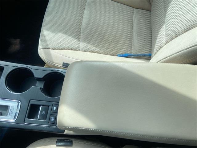 Used Subaru Outback 2.5i Premium 2015 | Wiz Leasing Inc. Stratford, Connecticut Used Subaru Outback 2.5i Premium 2015 | Wiz Leasing Inc. Stratford, Connecticut