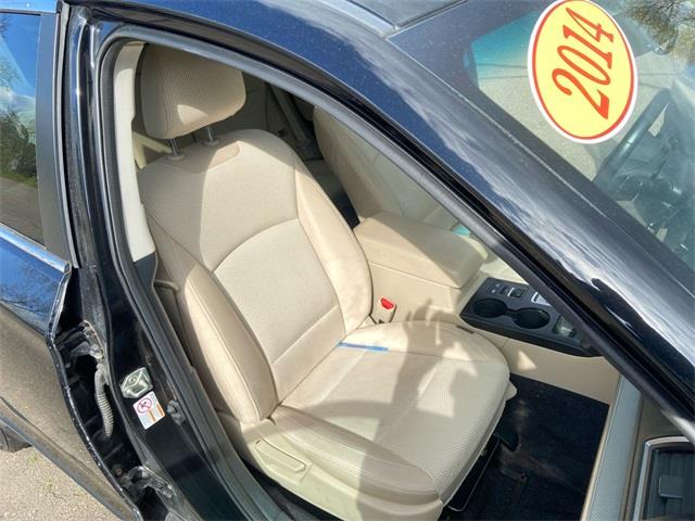 Used Subaru Outback 2.5i Premium 2015 | Wiz Leasing Inc. Stratford, Connecticut Used Subaru Outback 2.5i Premium 2015 | Wiz Leasing Inc. Stratford, Connecticut
