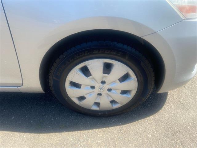 Used Toyota Yaris Base 2012 | Wiz Leasing Inc. Stratford, Connecticut Used Toyota Yaris Base 2012 | Wiz Leasing Inc. Stratford, Connecticut