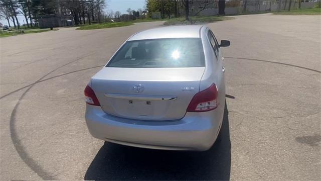 Used Toyota Yaris Base 2012 | Wiz Leasing Inc. Stratford, Connecticut Used Toyota Yaris Base 2012 | Wiz Leasing Inc. Stratford, Connecticut
