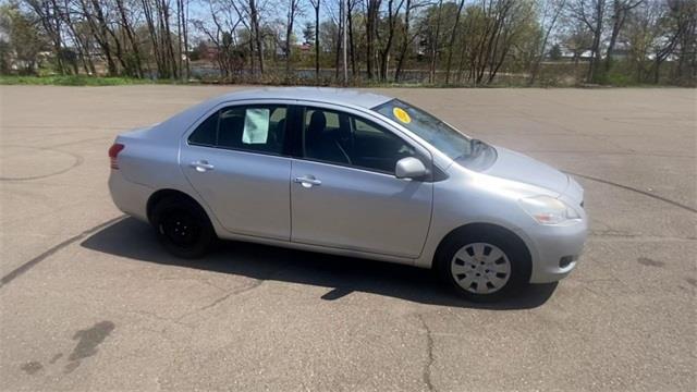 Used Toyota Yaris Base 2012 | Wiz Leasing Inc. Stratford, Connecticut Used Toyota Yaris Base 2012 | Wiz Leasing Inc. Stratford, Connecticut