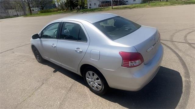 Used Toyota Yaris Base 2012 | Wiz Leasing Inc. Stratford, Connecticut Used Toyota Yaris Base 2012 | Wiz Leasing Inc. Stratford, Connecticut