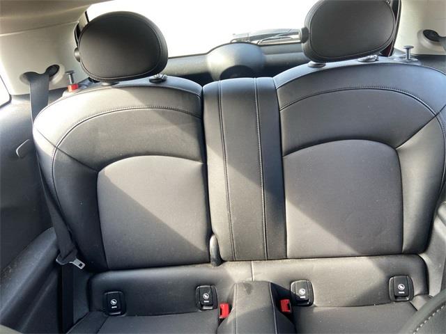 Used Mini Cooper s Base 2014 | Wiz Leasing Inc. Stratford, Connecticut Used Mini Cooper s Base 2014 | Wiz Leasing Inc. Stratford, Connecticut
