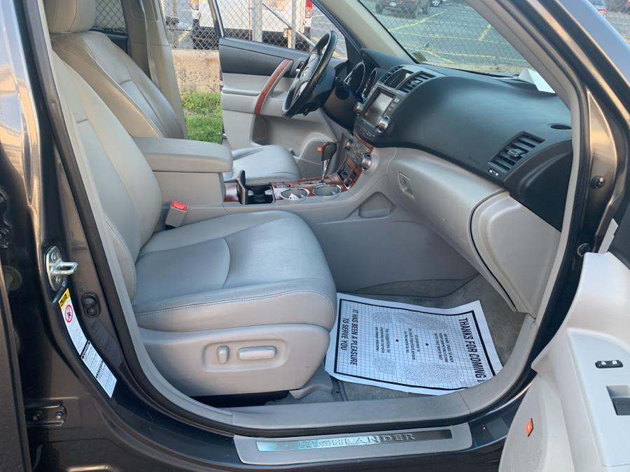 Used Toyota Highlander 4WD 4dr V6 Limited (Natl) 2010 | Sylhet Motors Inc.. Jamaica, New York Used Toyota Highlander 4WD 4dr V6 Limited (Natl) 2010 | Sylhet Motors Inc.. Jamaica, New York