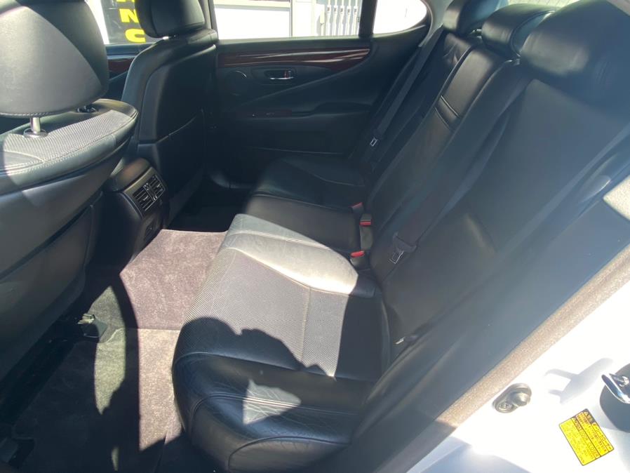2012 Lexus LS 460 4dr Sdn AWD, available for sale in Bridgeport, Connecticut | CT Auto. Bridgeport, Connecticut 2012 Lexus LS 460 4dr Sdn AWD, available for sale in Bridgeport, Connecticut | CT Auto. Bridgeport, Connecticut
