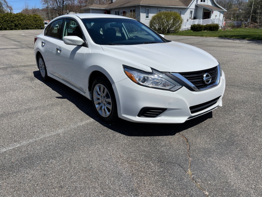2016 Nissan Altima 4dr Sdn I4 2.5 S, available for sale in Plainville, Connecticut | Farmington Auto Park LLC. Plainville, Connecticut 2016 Nissan Altima 4dr Sdn I4 2.5 S, available for sale in Plainville, Connecticut | Farmington Auto Park LLC. Plainville, Connecticut