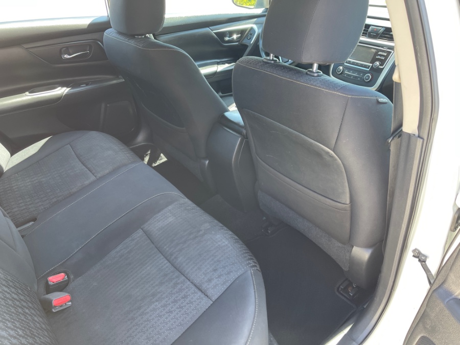 2016 Nissan Altima 4dr Sdn I4 2.5 S, available for sale in Plainville, Connecticut | Farmington Auto Park LLC. Plainville, Connecticut 2016 Nissan Altima 4dr Sdn I4 2.5 S, available for sale in Plainville, Connecticut | Farmington Auto Park LLC. Plainville, Connecticut