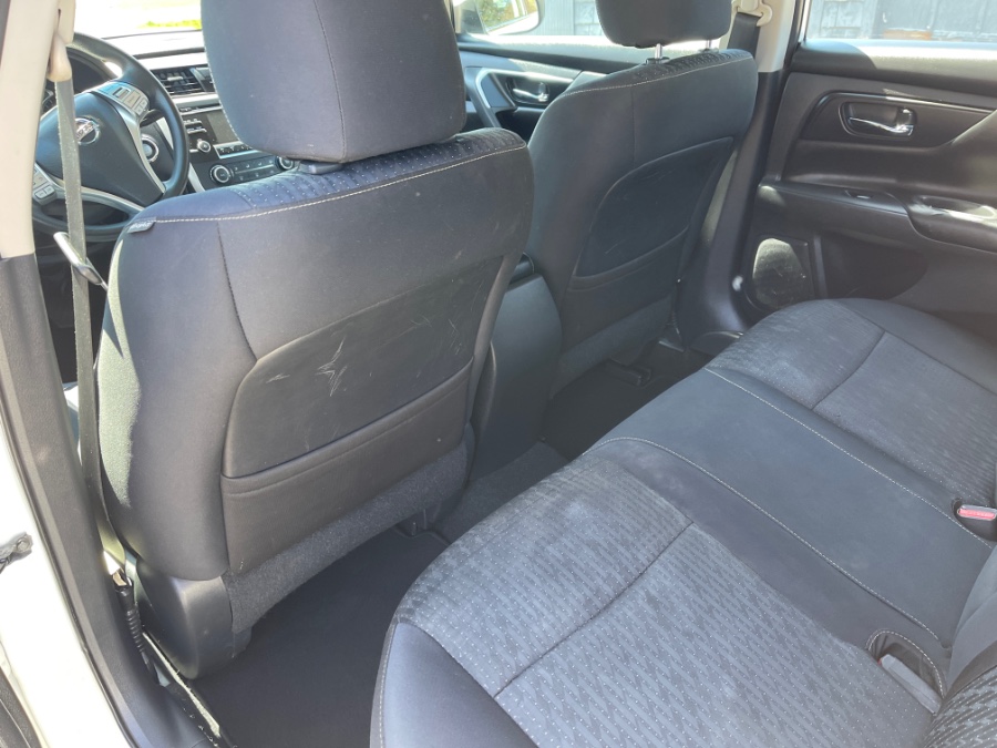 2016 Nissan Altima 4dr Sdn I4 2.5 S, available for sale in Plainville, Connecticut | Farmington Auto Park LLC. Plainville, Connecticut 2016 Nissan Altima 4dr Sdn I4 2.5 S, available for sale in Plainville, Connecticut | Farmington Auto Park LLC. Plainville, Connecticut
