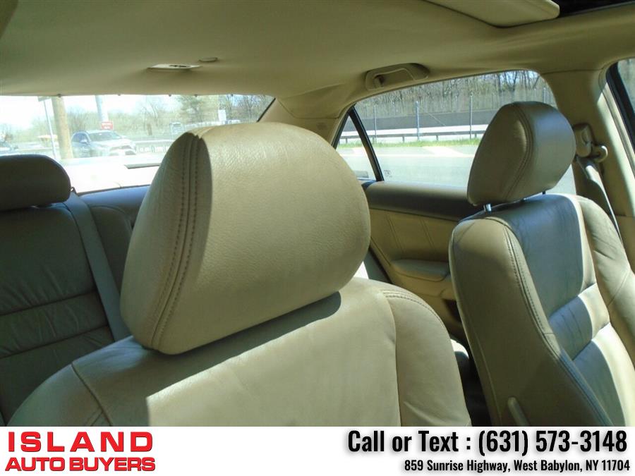 2004 Honda Accord EX w/Leather 4dr Sedan, available for sale in West Babylon, New York | Island Auto Buyers. West Babylon, New York 2004 Honda Accord EX w/Leather 4dr Sedan, available for sale in West Babylon, New York | Island Auto Buyers. West Babylon, New York