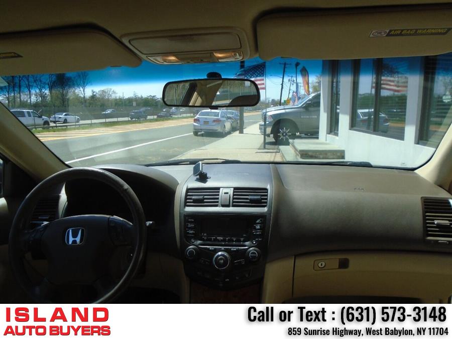 2004 Honda Accord EX w/Leather 4dr Sedan, available for sale in West Babylon, New York | Island Auto Buyers. West Babylon, New York 2004 Honda Accord EX w/Leather 4dr Sedan, available for sale in West Babylon, New York | Island Auto Buyers. West Babylon, New York