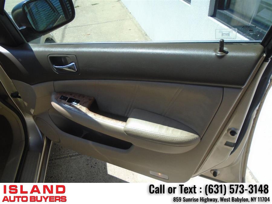 2004 Honda Accord EX w/Leather 4dr Sedan, available for sale in West Babylon, New York | Island Auto Buyers. West Babylon, New York 2004 Honda Accord EX w/Leather 4dr Sedan, available for sale in West Babylon, New York | Island Auto Buyers. West Babylon, New York