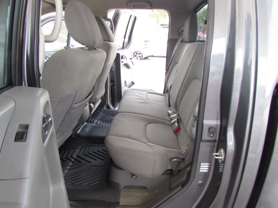 Used Nissan Frontier 2WD Crew Cab SWB Auto SV 2016 | VIP Auto Enterprise, Inc. Orlando, Florida Used Nissan Frontier 2WD Crew Cab SWB Auto SV 2016 | VIP Auto Enterprise, Inc. Orlando, Florida