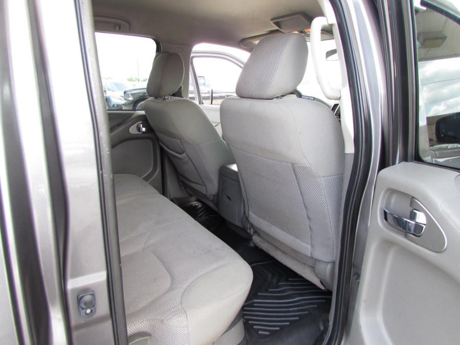 Used Nissan Frontier 2WD Crew Cab SWB Auto SV 2016 | VIP Auto Enterprise, Inc. Orlando, Florida Used Nissan Frontier 2WD Crew Cab SWB Auto SV 2016 | VIP Auto Enterprise, Inc. Orlando, Florida