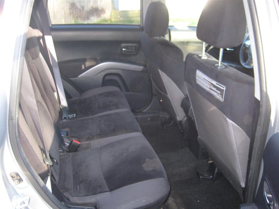 2010 Mitsubishi Outlander ES AWD 4dr SUV, available for sale in Massapequa, New York | Rite Choice Auto Inc.. Massapequa, New York 2010 Mitsubishi Outlander ES AWD 4dr SUV, available for sale in Massapequa, New York | Rite Choice Auto Inc.. Massapequa, New York