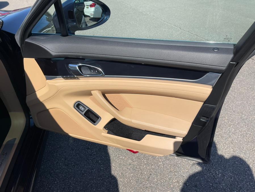 2015 Porsche Panamera 4dr HB S E-Hybrid, available for sale in South Windsor, Connecticut | Mike And Tony Auto Sales, Inc. South Windsor, Connecticut 2015 Porsche Panamera 4dr HB S E-Hybrid, available for sale in South Windsor, Connecticut | Mike And Tony Auto Sales, Inc. South Windsor, Connecticut