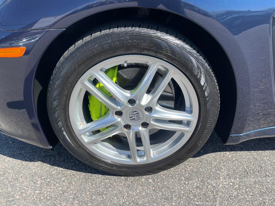 2015 Porsche Panamera 4dr HB S E-Hybrid, available for sale in South Windsor, Connecticut | Mike And Tony Auto Sales, Inc. South Windsor, Connecticut 2015 Porsche Panamera 4dr HB S E-Hybrid, available for sale in South Windsor, Connecticut | Mike And Tony Auto Sales, Inc. South Windsor, Connecticut