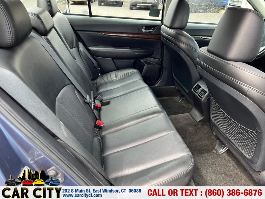 Used Subaru Legacy 4dr Sdn H4 Auto 2.5i Limited 2013 | Car City LLC. East Windsor, Connecticut Used Subaru Legacy 4dr Sdn H4 Auto 2.5i Limited 2013 | Car City LLC. East Windsor, Connecticut